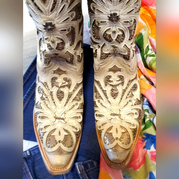 Authentic Corral Boots size 7 1/2. NWT - Picture 2 of 15
